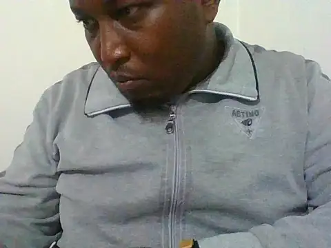 Snapshot of honeyswit chatting on 01.12.26 honeyswit online show from 01.12.26