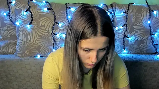 MaggieCake online show from 11.01.25