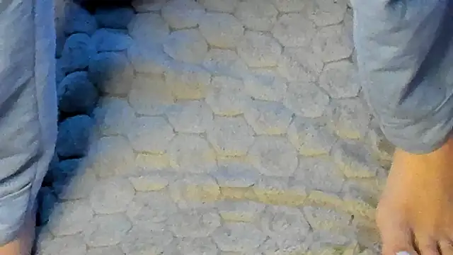 MaggieCake online show from 11.06.25