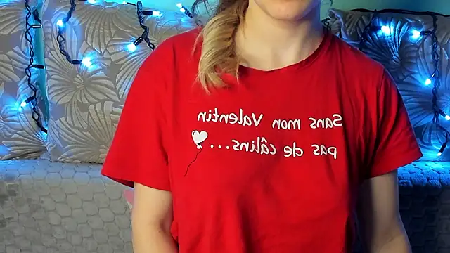 MaggieCake online show from 03.05.26