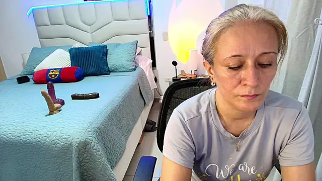 Naty Stone online show from 07.02.26