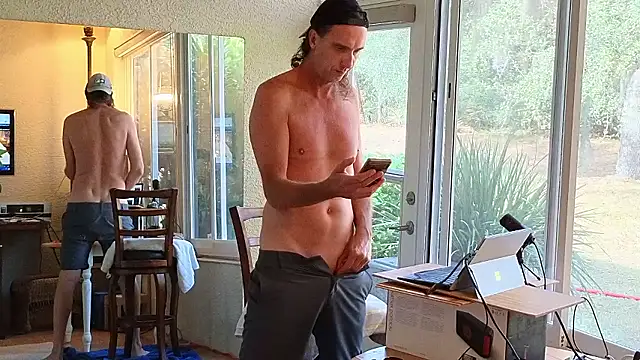 Snapshot of eliberator1777 chatting on 01.08.26 eliberator1777 online show from 01.08.26