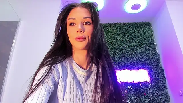 Snapshot of realhotfallingdevil chatting on 01.06.26 realhotfallingdevil online show from 01.06.26