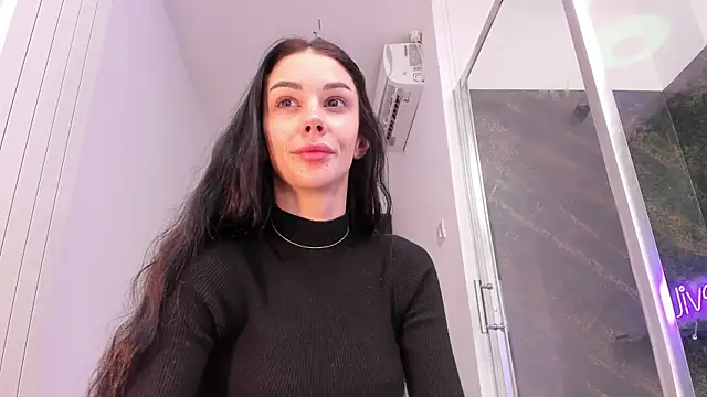 Snapshot of realhotfallingdevil chatting on 02.14.26 realhotfallingdevil online show from 02.14.26