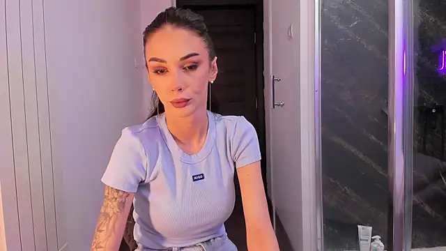 Snapshot of realhotfallingdevil chatting on 03.14.26 realhotfallingdevil online show from 03.14.26