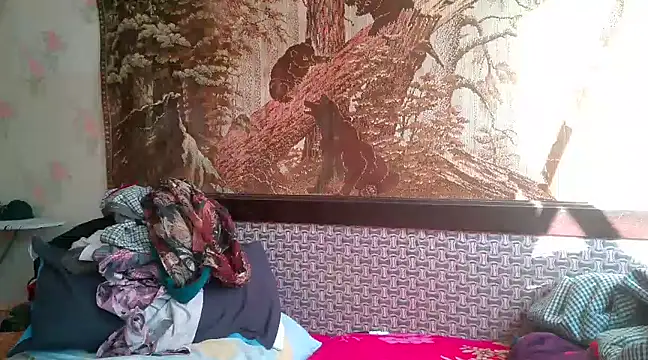 WildMissNiks online show from 02.22.25