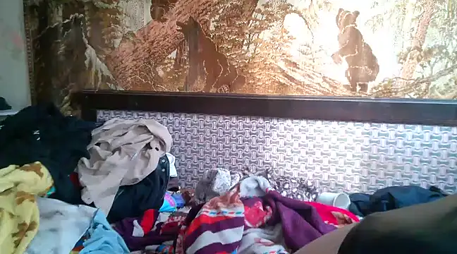 WildMissNiks online show from 03.12.25