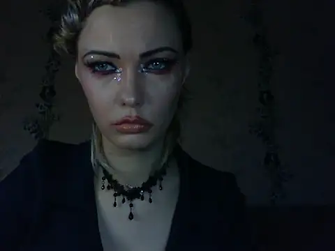 Snapshot of WildMissNiks chatting on 03.20.26 WildMissNiks online show from 03.20.26