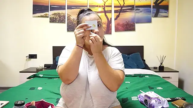 adelline online show from 09.25.25