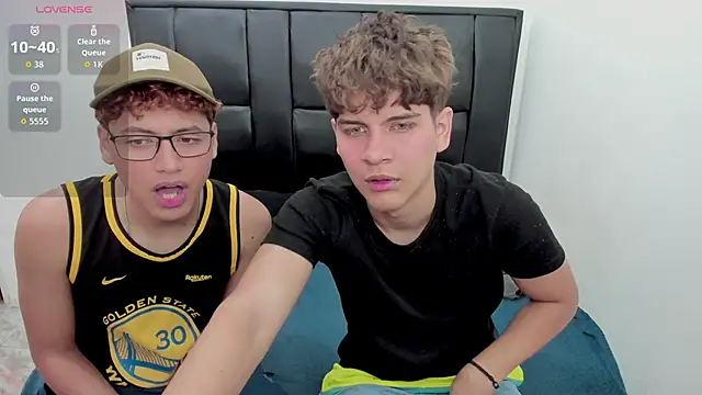 javieryalejandro online show from 09.30.25