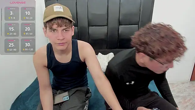 javieryalejandro online show from 10.27.25