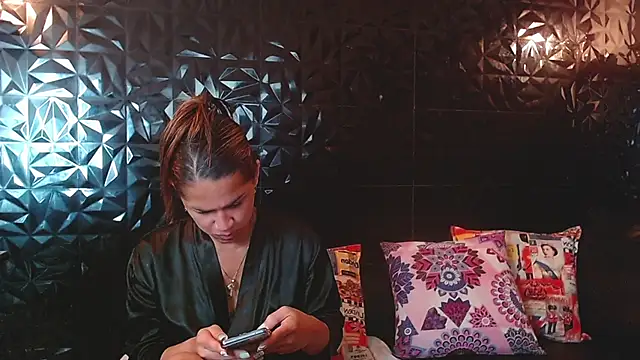 PINK  LOLA1 online show from 05.07.26