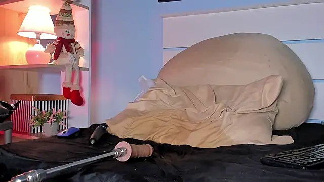 alicialittle online show from 12.18.24