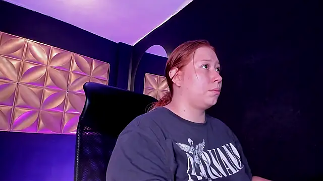 Snapshot of hannamartinn chatting on 09.24.25 hannamartinn online show from 09.24.25