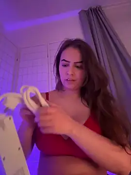 Snapshot of eleonoree chatting on 11.17.25 eleonoree online show from 11.17.25