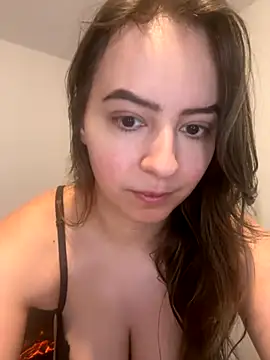 Snapshot of eleonoree chatting on 11.18.25 eleonoree online show from 11.18.25