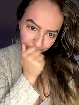 Snapshot of eleonoree chatting on 12.01.25 eleonoree online show from 12.01.25