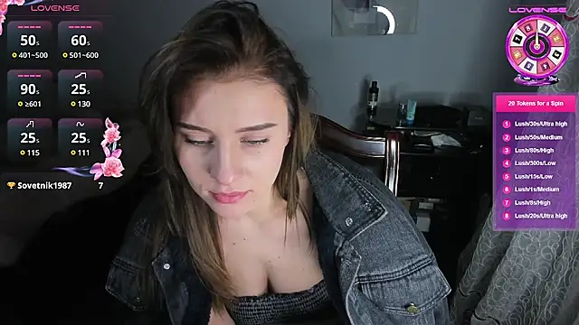 Snapshot of KindKristy chatting on 01.19.25 KindKristy online show from 01.19.25