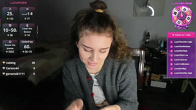 Snapshot of KindKristy chatting on 01.26.25 KindKristy online show from 01.26.25