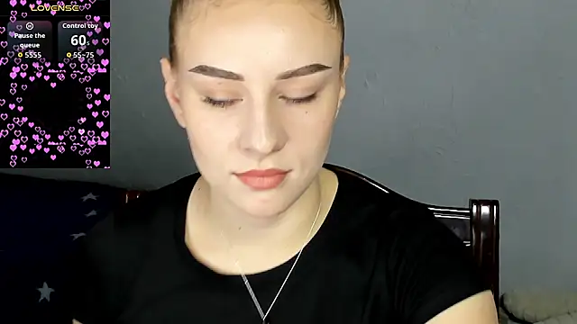 Snapshot of KindKristy chatting on 09.09.25 KindKristy online show from 09.09.25