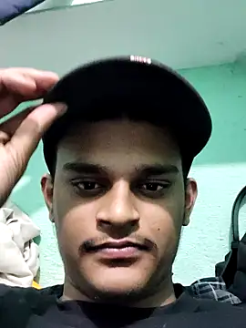 Snapshot of rajaRoyd chatting on 11.21.25 rajaRoyd online show from 11.21.25