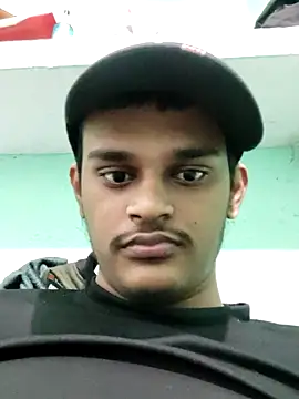 Snapshot of rajaRoyd chatting on 12.18.25 rajaRoyd online show from 12.18.25