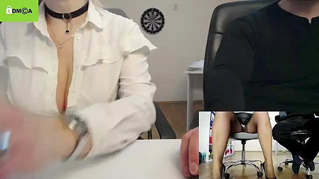 Snapshot of secret-office chatting on 03.03.25 secret-office online show from 03.03.25