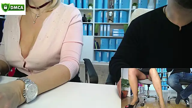 Snapshot of secret-office chatting on 10.31.25 secret-office online show from 10.31.25