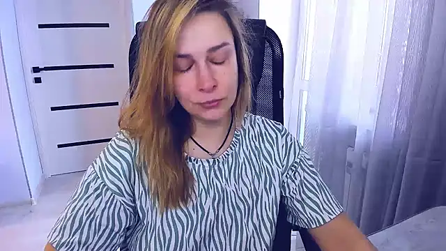 AlexiaDarren online show from 03.08.26