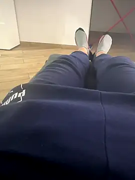 Snapshot of Io1994 chatting on 12.16.25 Io1994 online show from 12.16.25