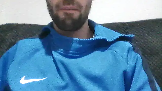 Snapshot of juju156111 chatting on 12.17.25 juju156111 online show from 12.17.25