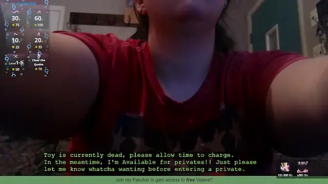 Snapshot of ZeTurtleMaster chatting on 03.10.25 ZeTurtleMaster online show from 03.10.25