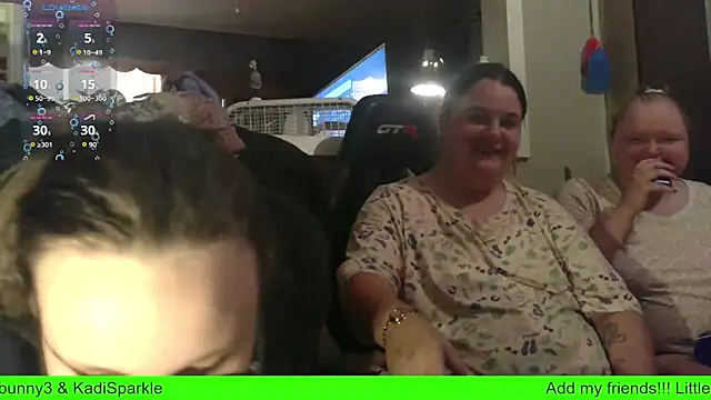 Snapshot of ZeTurtleMaster chatting on 09.15.25 ZeTurtleMaster online show from 09.15.25