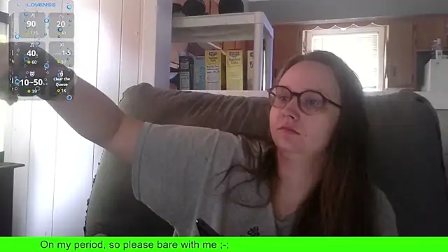 Snapshot of ZeTurtleMaster chatting on 09.20.25 ZeTurtleMaster online show from 09.20.25