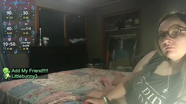 Snapshot of ZeTurtleMaster chatting on 11.01.25 ZeTurtleMaster online show from 11.01.25