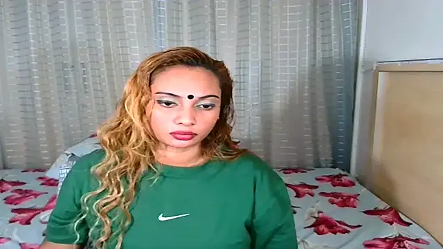 Snapshot of sexyindianchic chatting on 09.12.25 sexyindianchic online show from 09.12.25