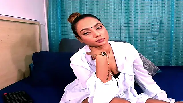 sexyindianchic online show from 06.01.26