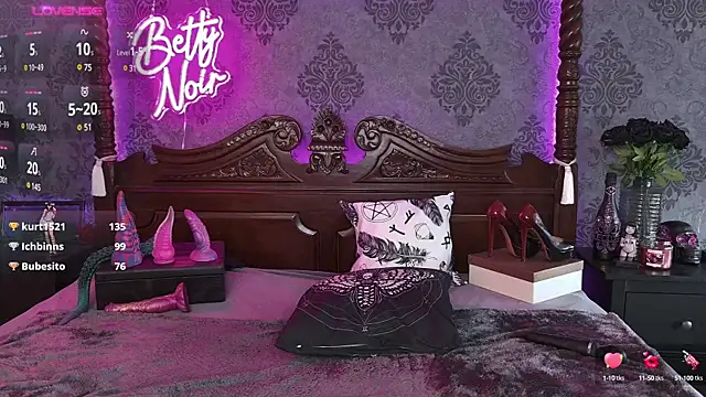BettyNoir online show from 03.04.25