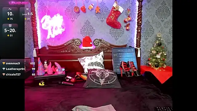 BettyNoir online show from 12.17.25