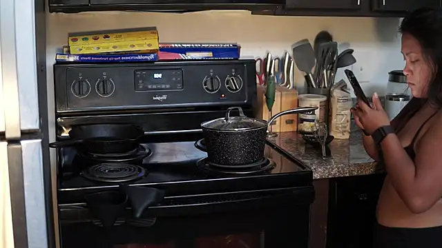 Bubbleliyah online show from 12.03.24