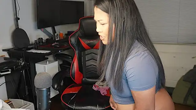 Bubbleliyah online show from 09.12.25