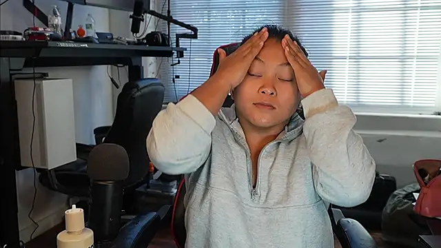 Snapshot of Bubbleliyah chatting on 02.02.26 Bubbleliyah online show from 02.02.26