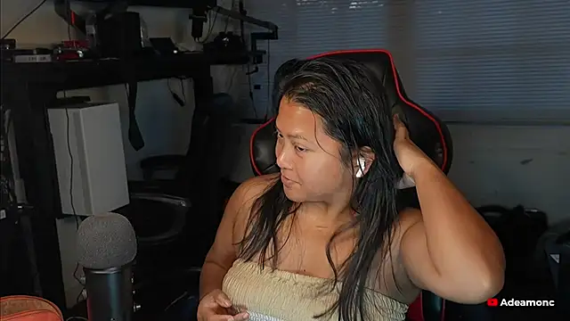 Snapshot of Bubbleliyah chatting on 02.07.26 Bubbleliyah online show from 02.07.26