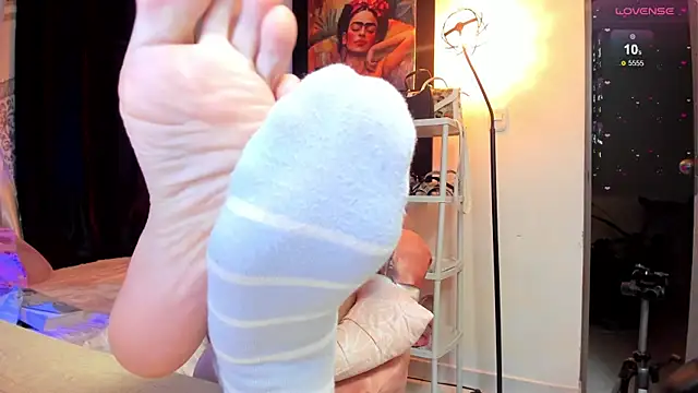 KimberlySaen online show from 07.23.26