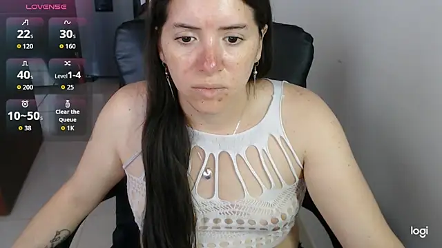 spicey latina online show from 06.11.26