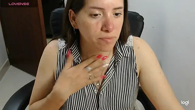 spicey latina online show from 07.20.26