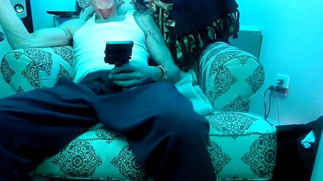 Snapshot of justinewe69 chatting on 01.31.26 justinewe69 online show from 01.31.26