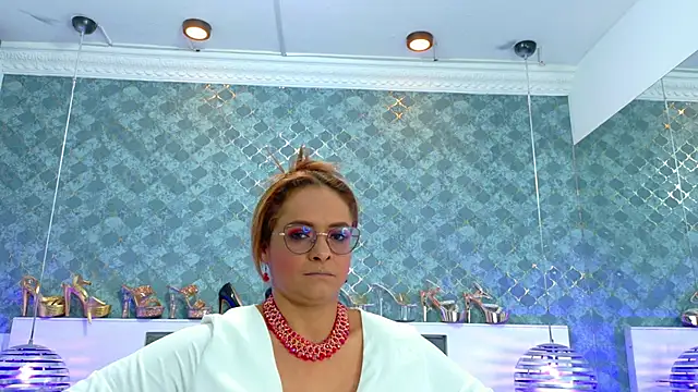 Snapshot of MarilynVega1 chatting on 09.27.25 MarilynVega1 online show from 09.27.25