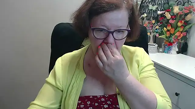 Adelewildx online show from 04.28.26