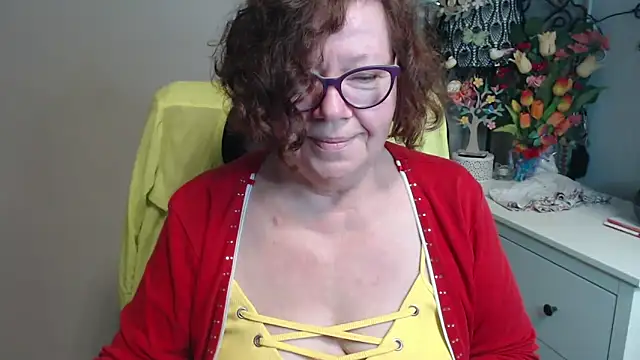Adelewildx online show from 05.04.26